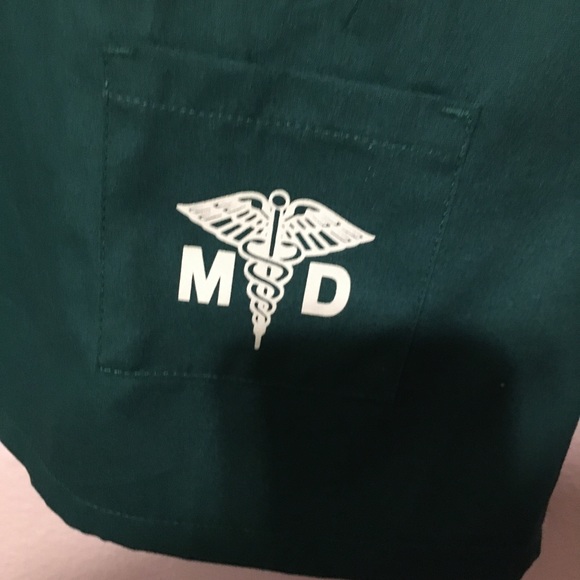 Doctor in Training Peaches XL 18/20 costume outfit - Picture 2 of 7